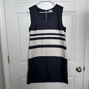 Gap V Neck Sleeveless Short Summer Shift Dress M Pockets Striped Nautical